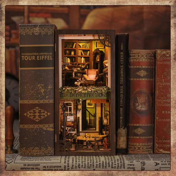 DIY Book Nook Kit: Rose Detective